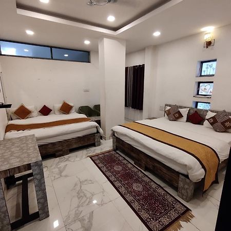 Hotel Keshav Residency Chittorgarh Bagian luar foto