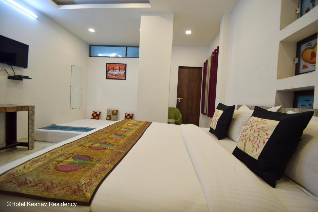 Hotel Keshav Residency Chittorgarh Bagian luar foto